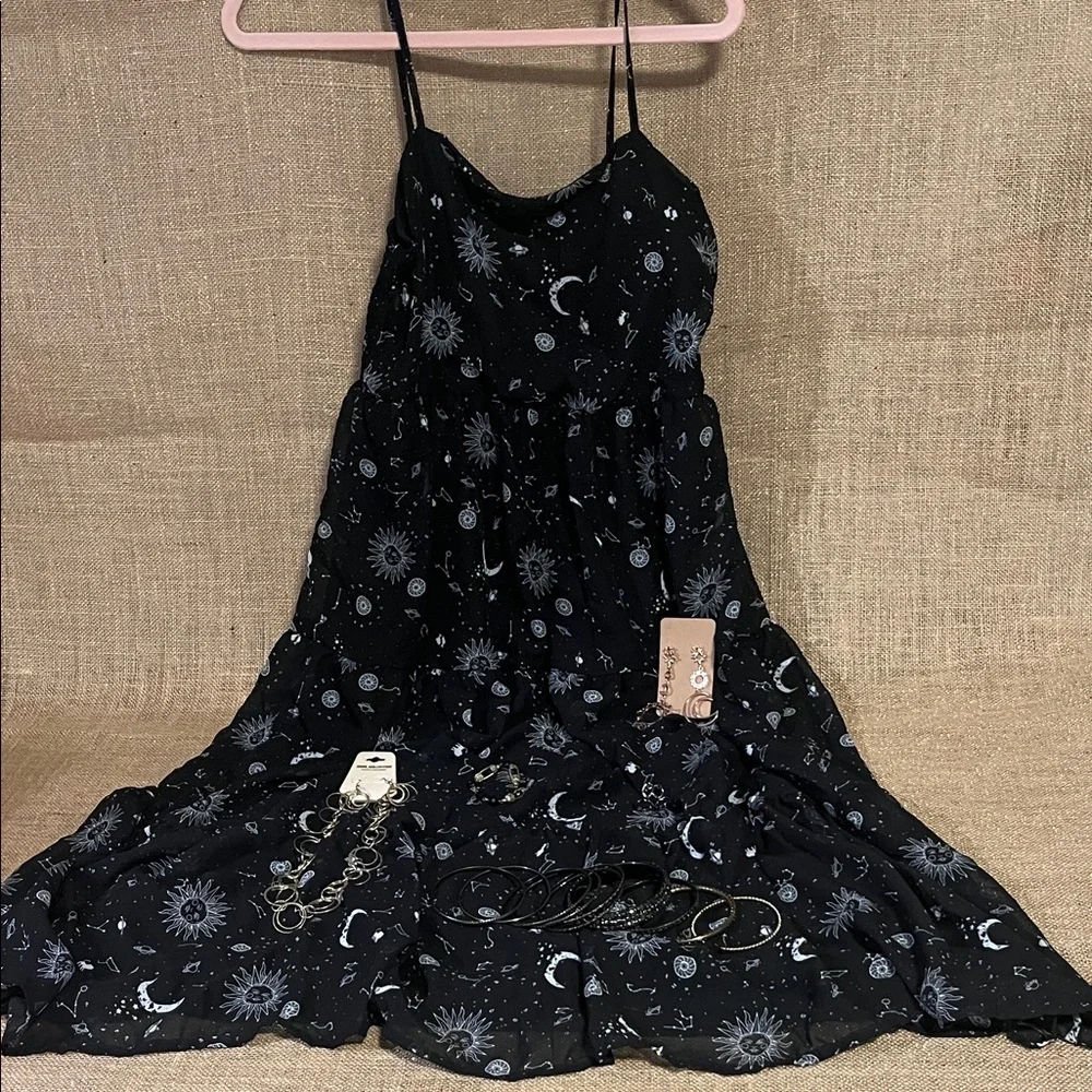 Black Sun and Moon Patterned Dress Celestial Bundle 6 items plus 10 bangle stack - Picture 1 of 2